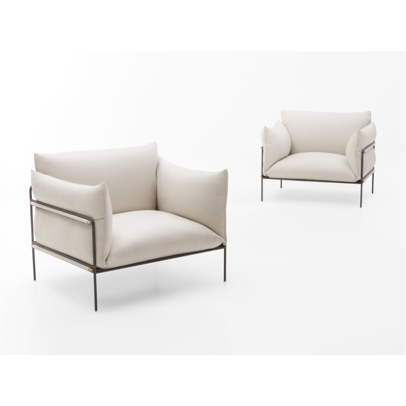 PaolaLenti_Kaba_kreslas_galerija