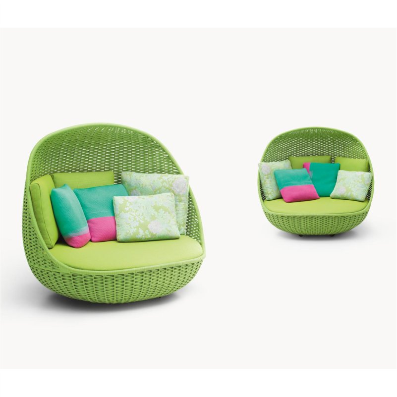 PaolaLenti_Orbitry_kreslas_galerija